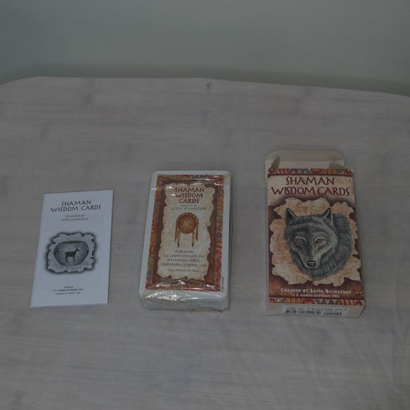 Shaman Wisdom Cards Tarot Oracle Divination Leita Richesson Mint Condition - Picture 4 of 5